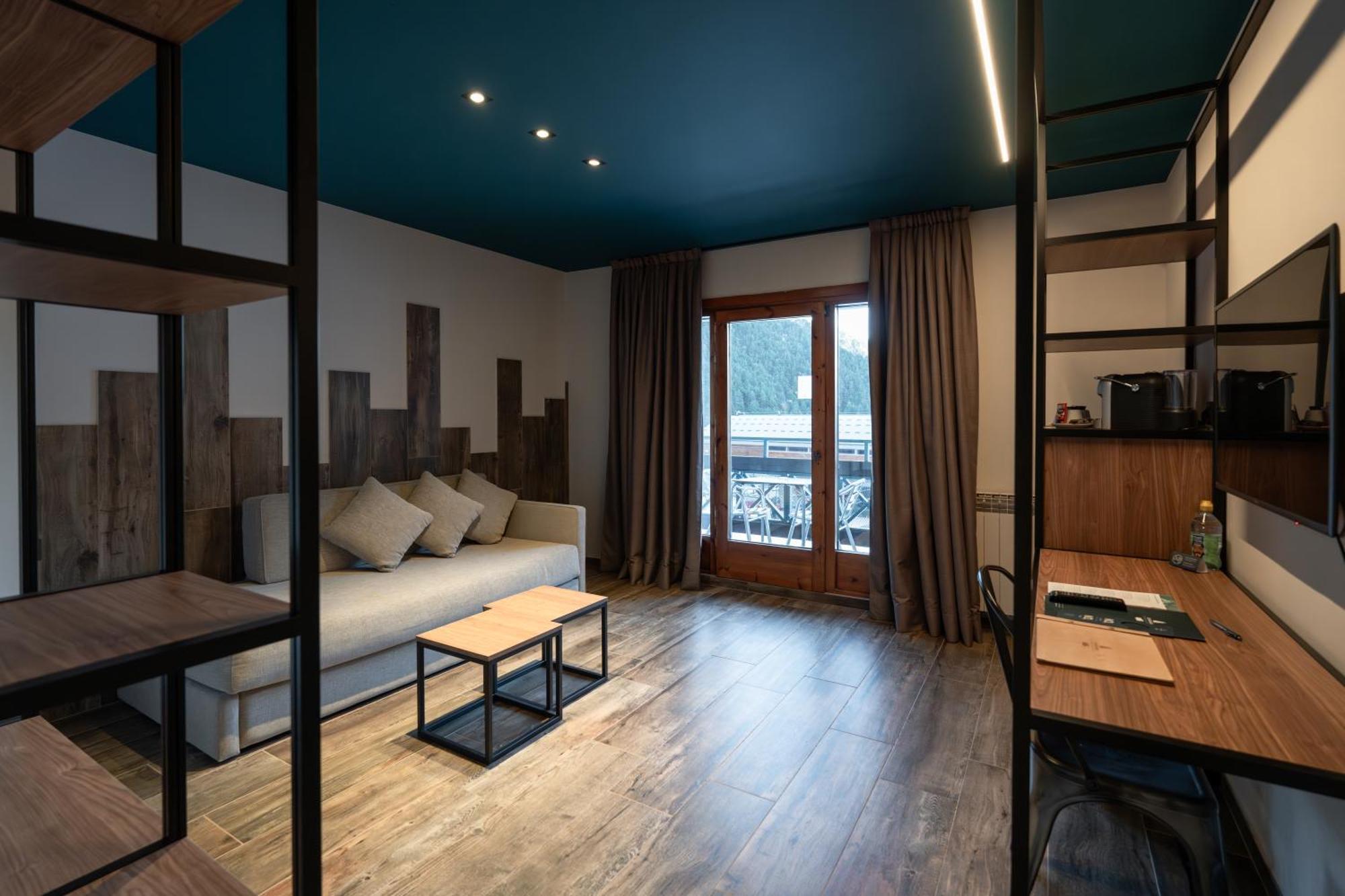Ushuaia, The Mountain Hotel Arinsal Exterior photo